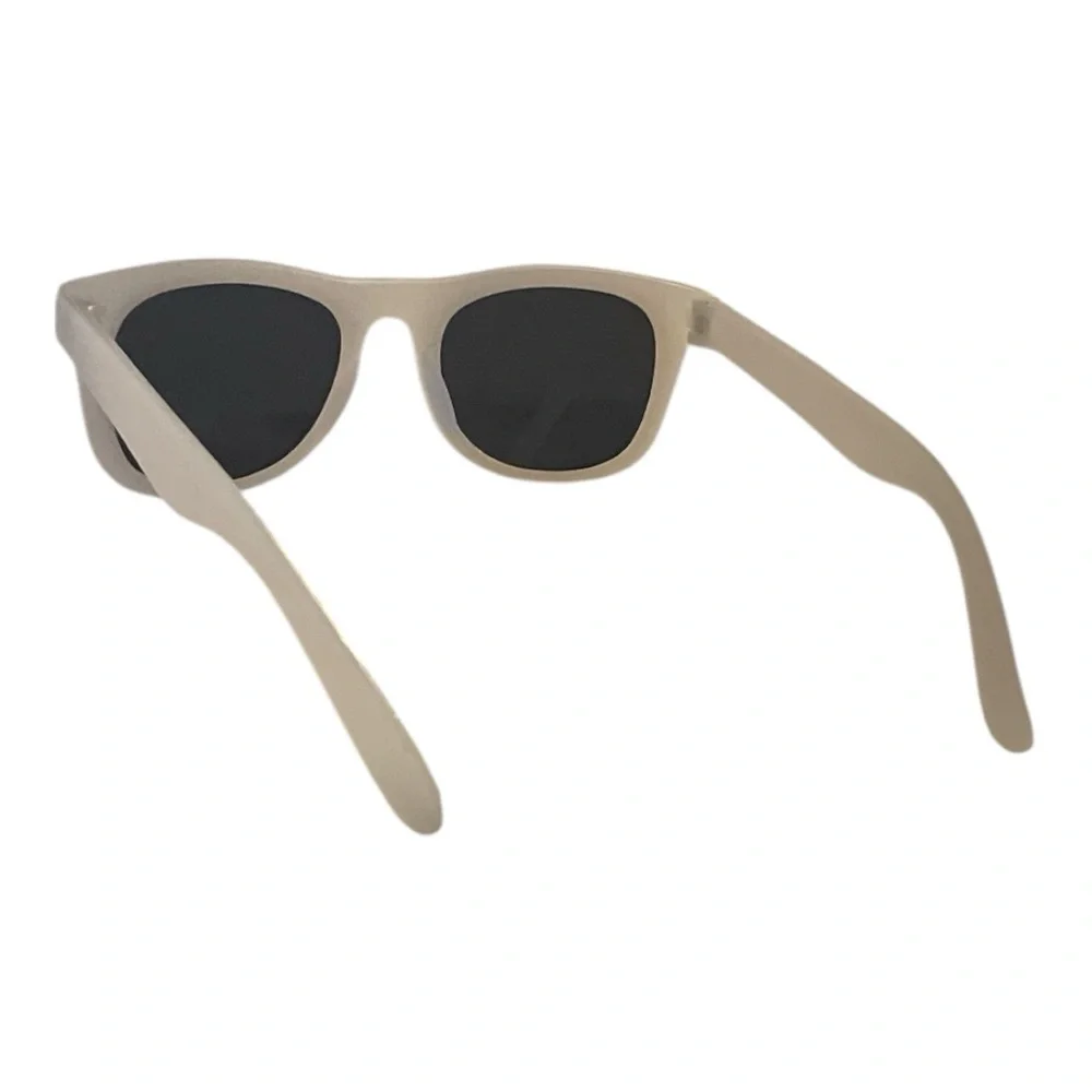 Kids 3 pairs of sunglasses (patriotic, polarized, white change color with sun)